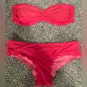Victoria’s Secret PINK daisy Bikini